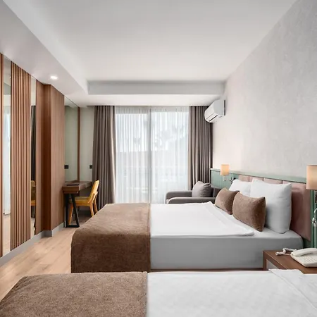 Sun Heava Queen Hotel 4*